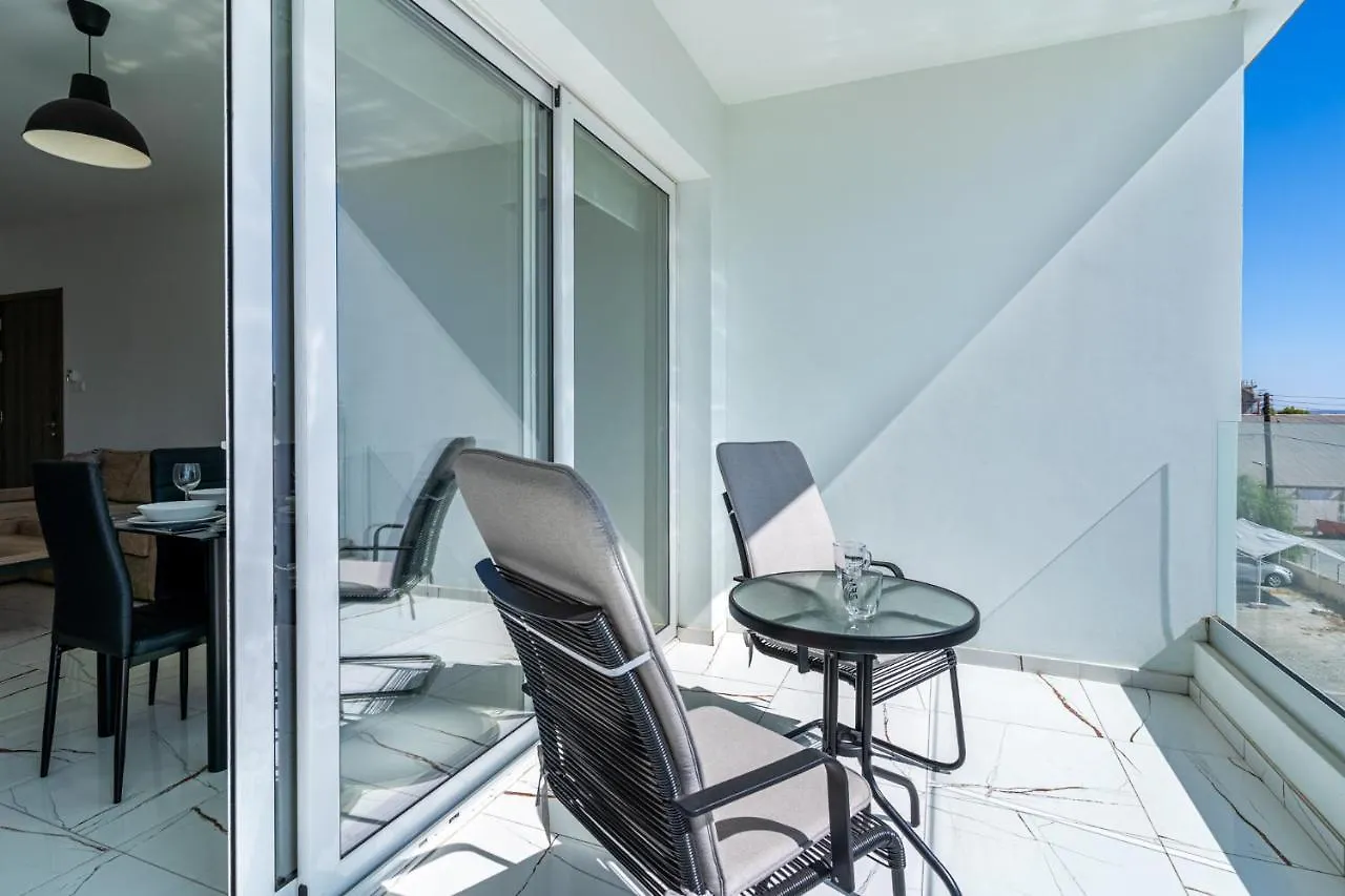 Aneto Spiti 2-Br Apt In Larnaca. Cyprus
